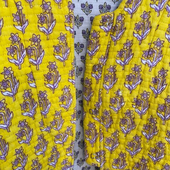 Antik Batik Mori Quilted Jacket Coat Womens Sz Medium Cotton Boho Yellow Floral - Picture 13 of 13